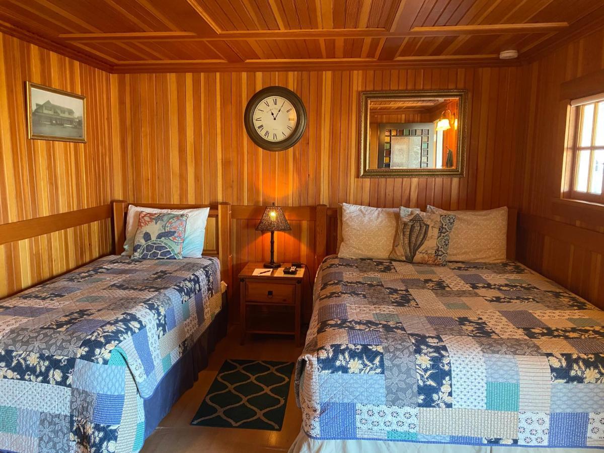 Whistling Winds Motel Линкън Сити Екстериор снимка