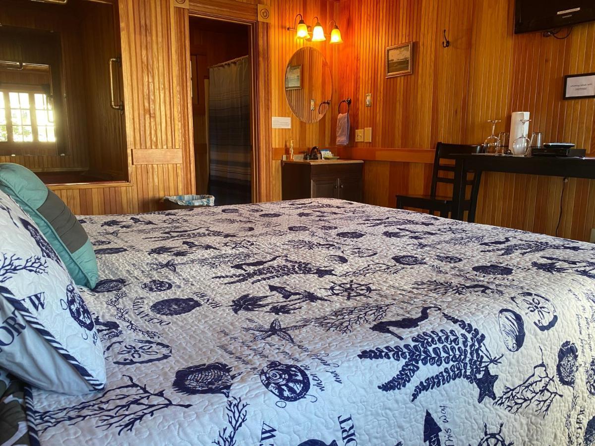 Whistling Winds Motel Линкън Сити Екстериор снимка