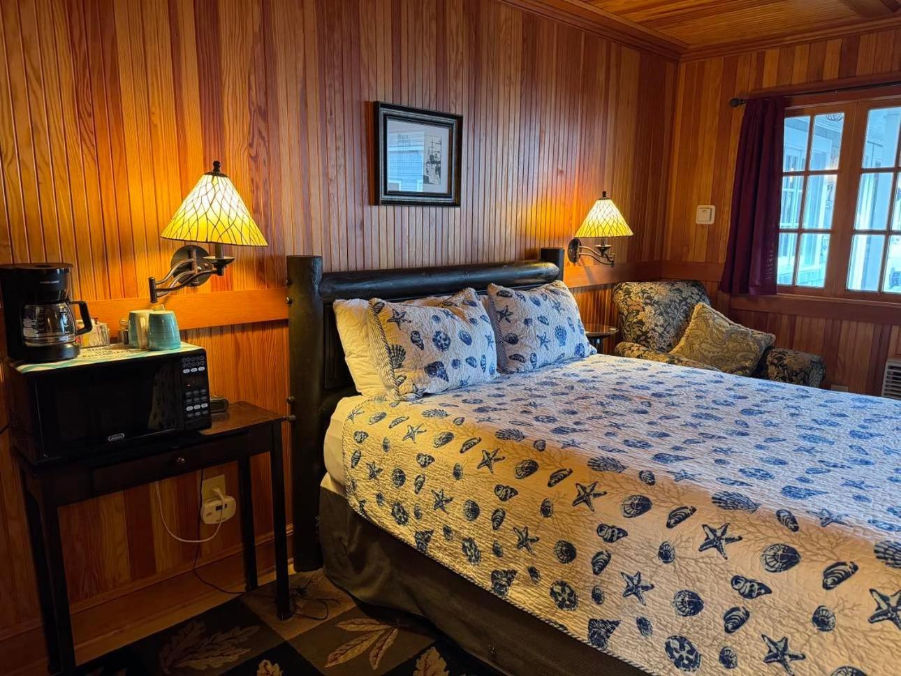 Whistling Winds Motel Линкън Сити Екстериор снимка