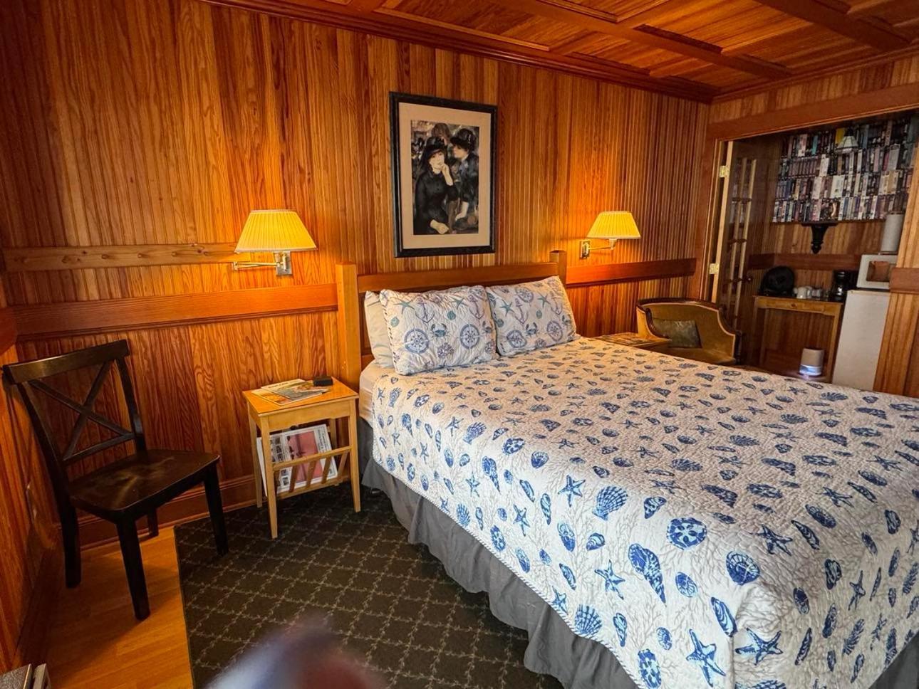 Whistling Winds Motel Линкън Сити Екстериор снимка